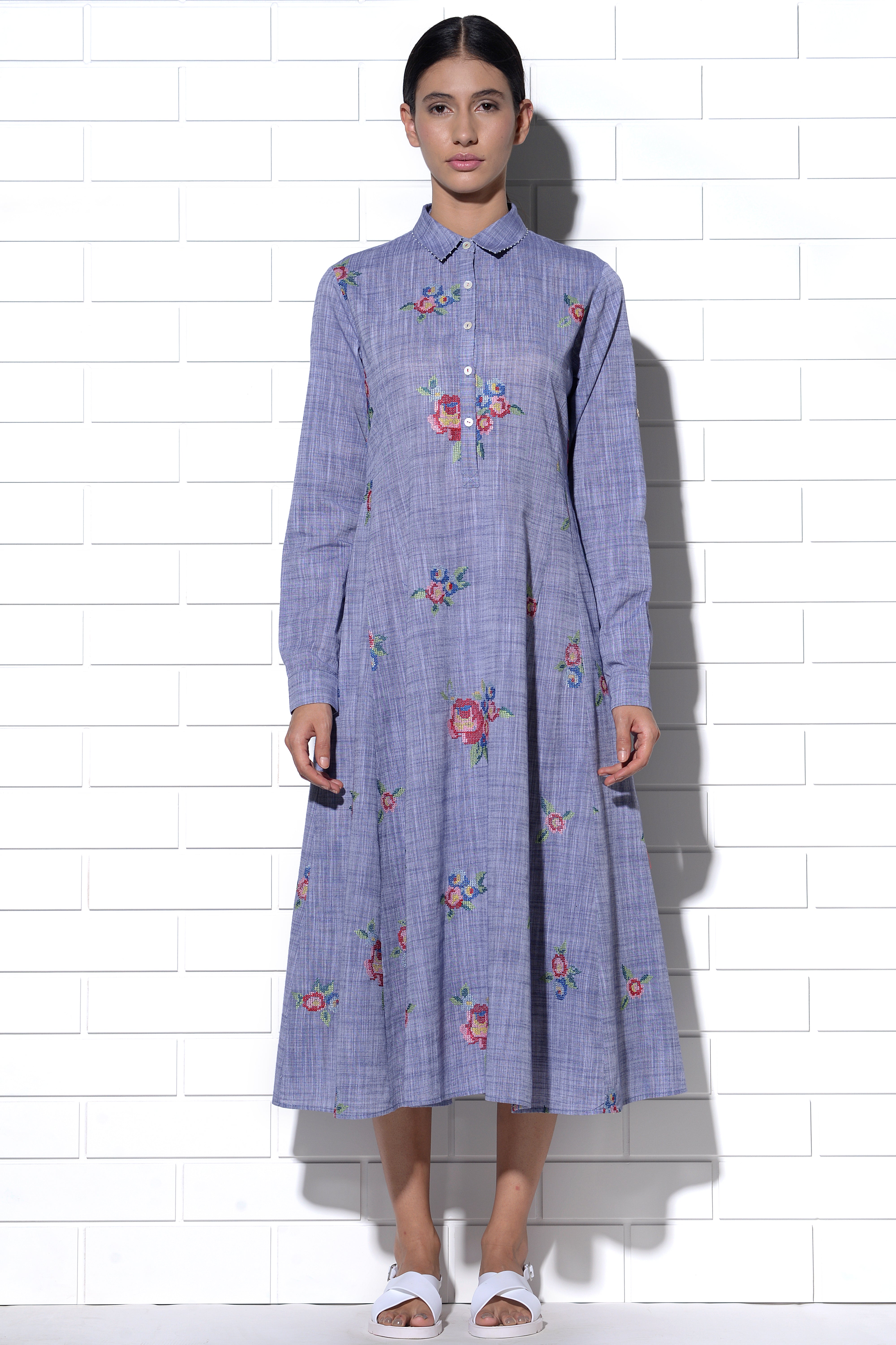 Imrali collared dress with multi-rose embroidery