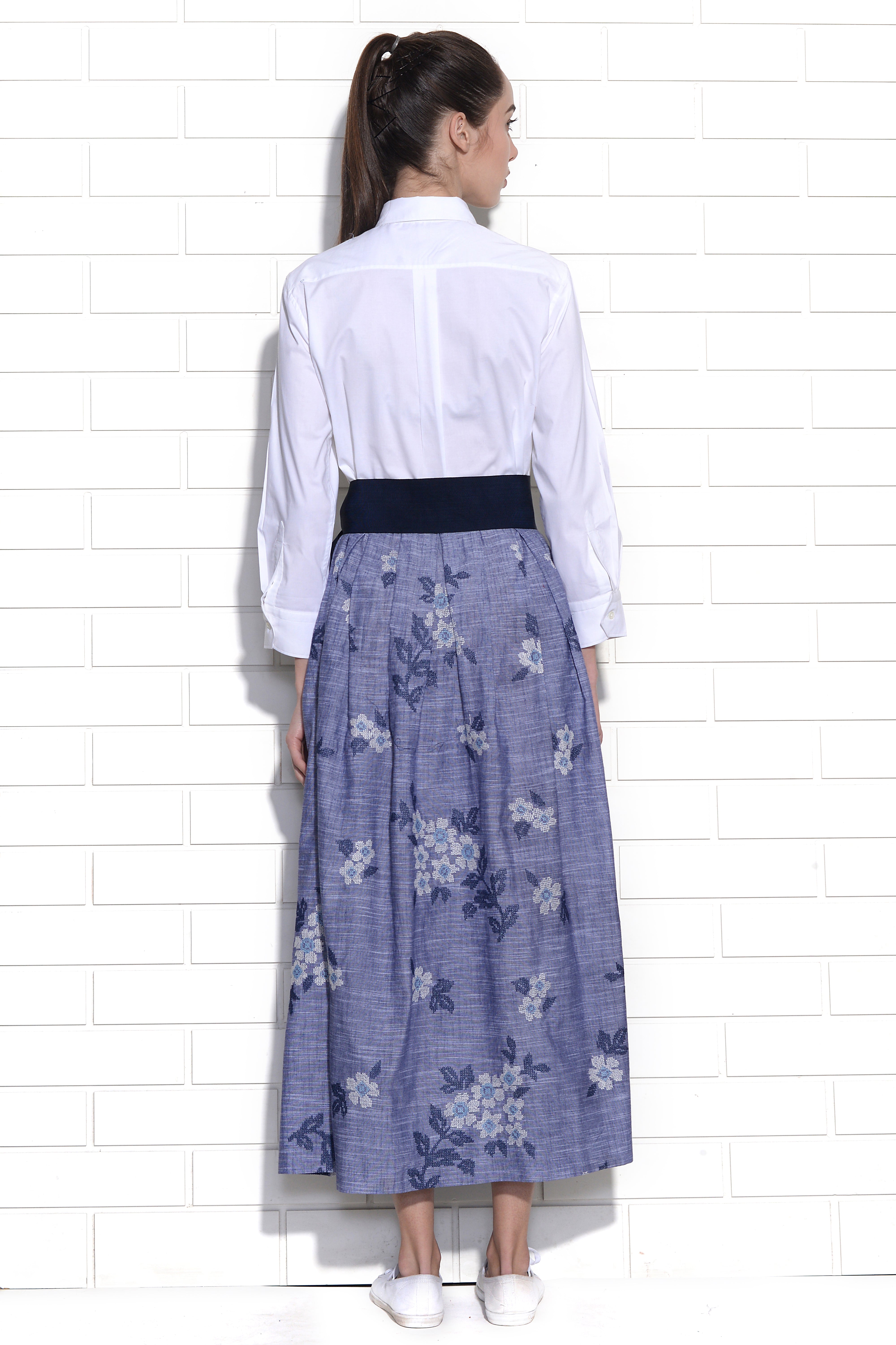 Bluecrown passion flower embroidered belted dress