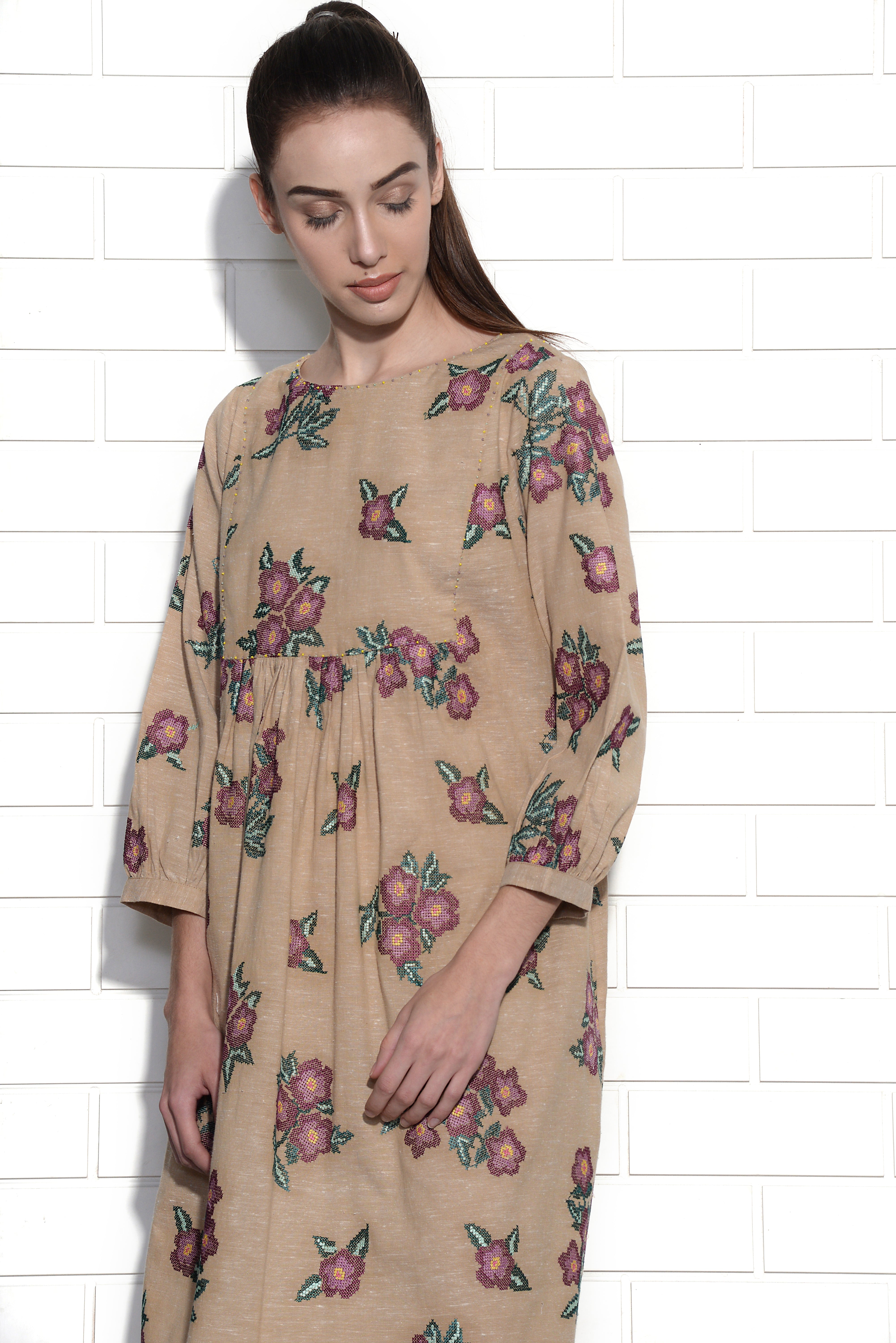 Popignac floral embroidery dress