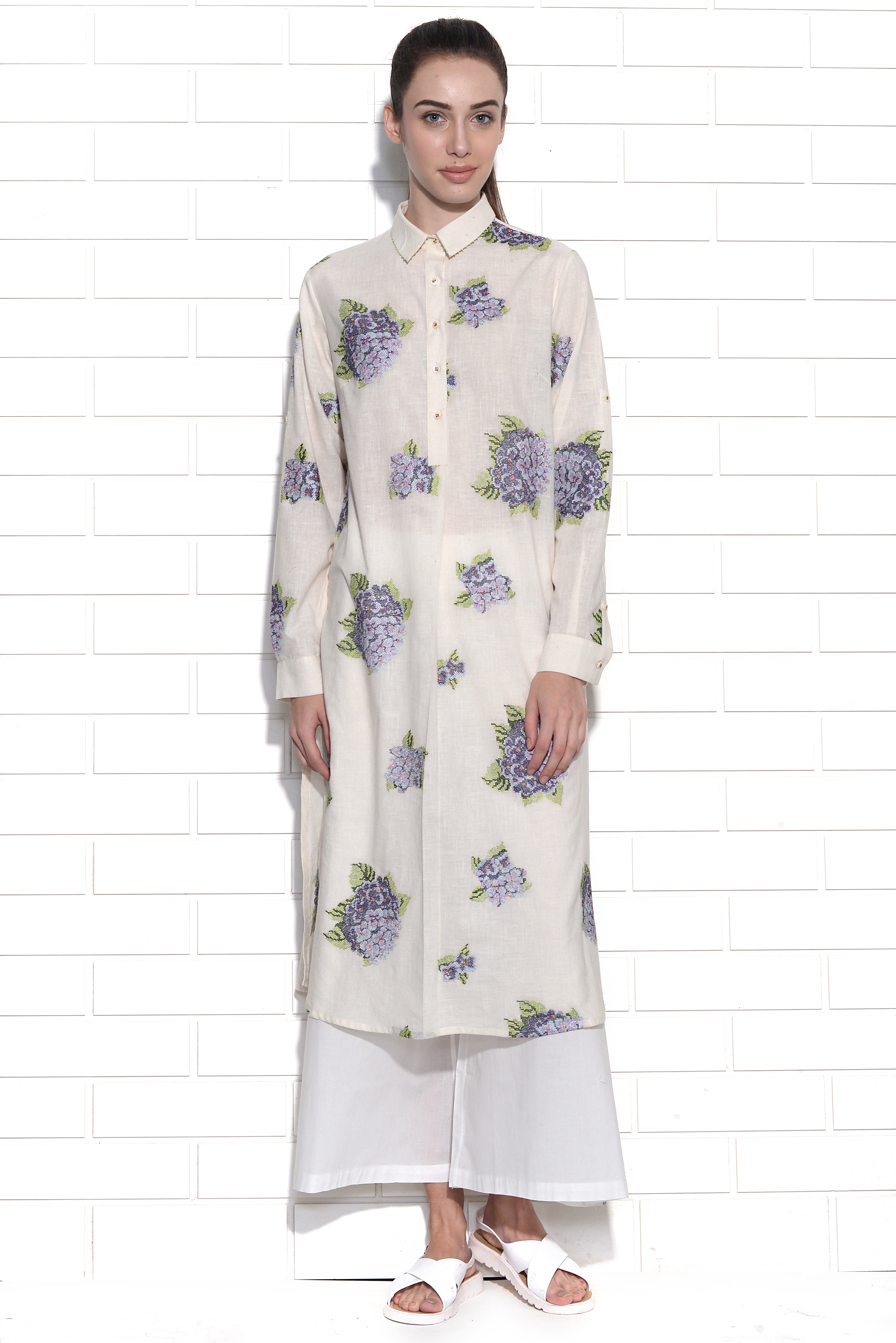 Lavender hydrangea embroidered tunic
