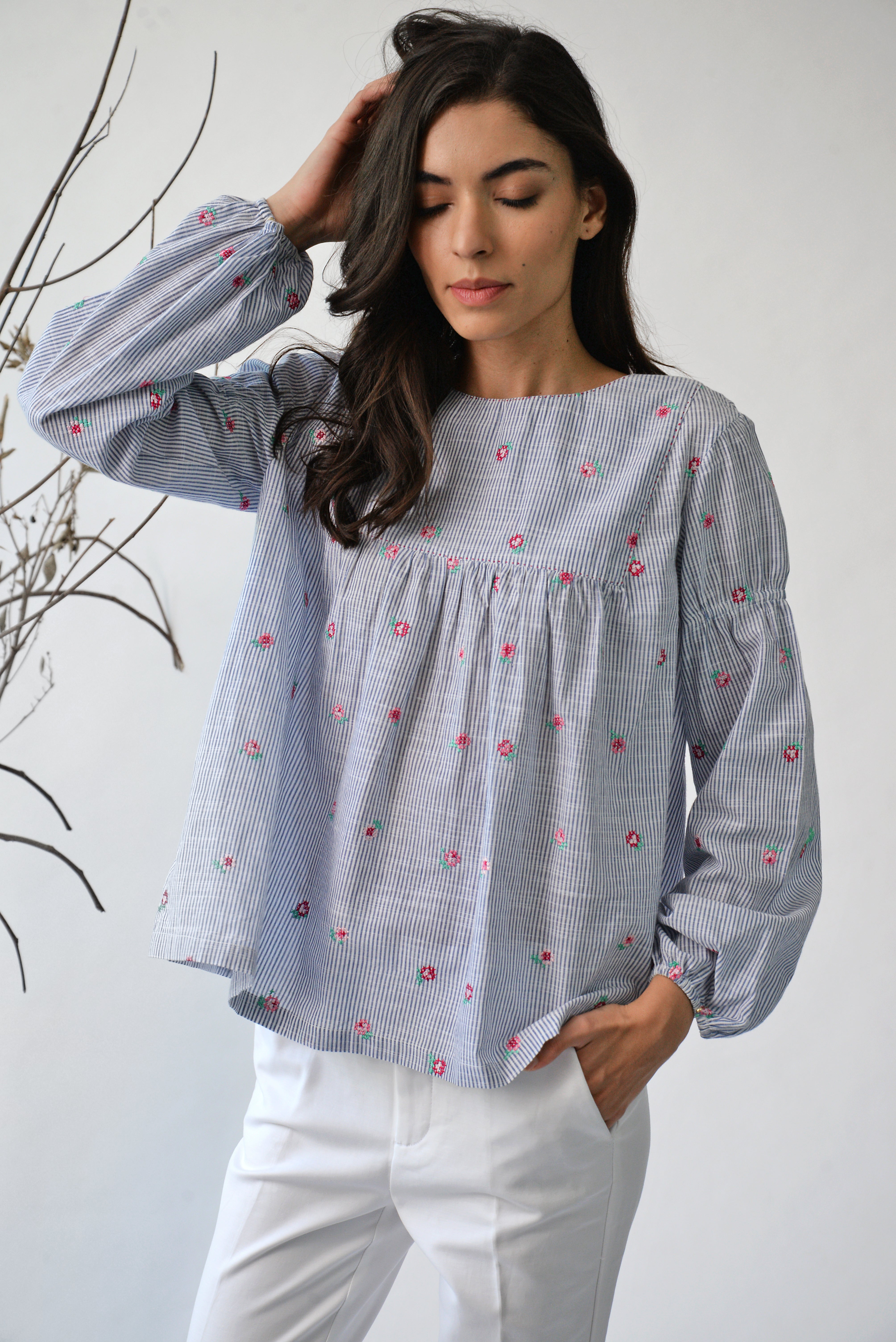 Floribunda Rose Peasant Top