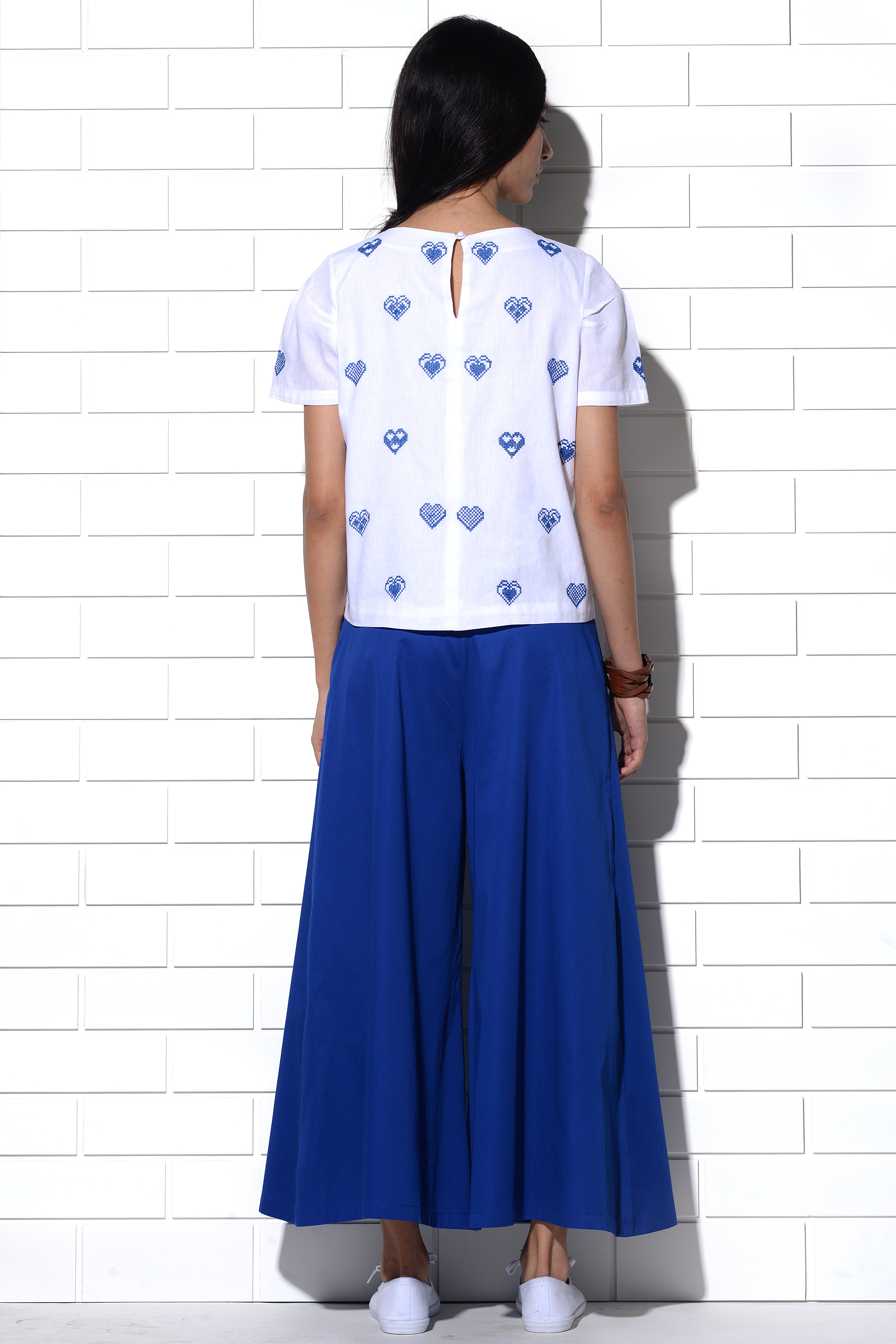 Mykonos Top in white with blue hearts embroidery