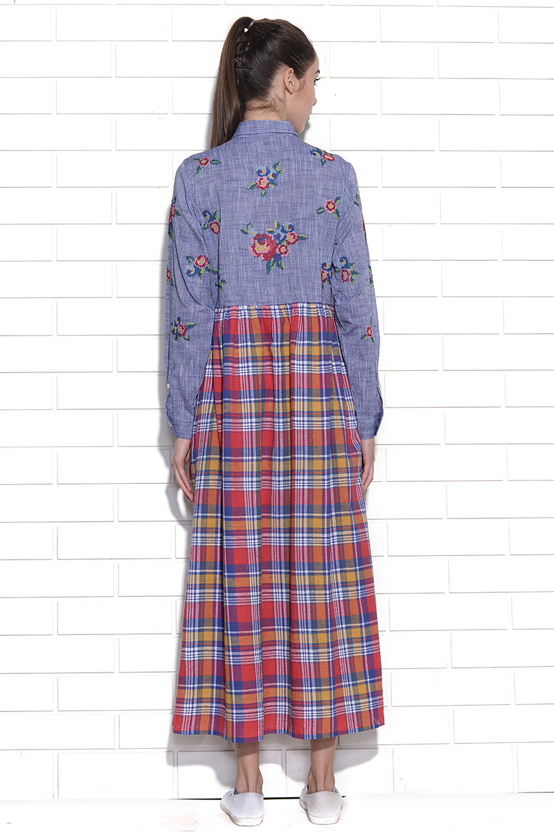 Madeleine checkered dress with flower and dot embroidery
