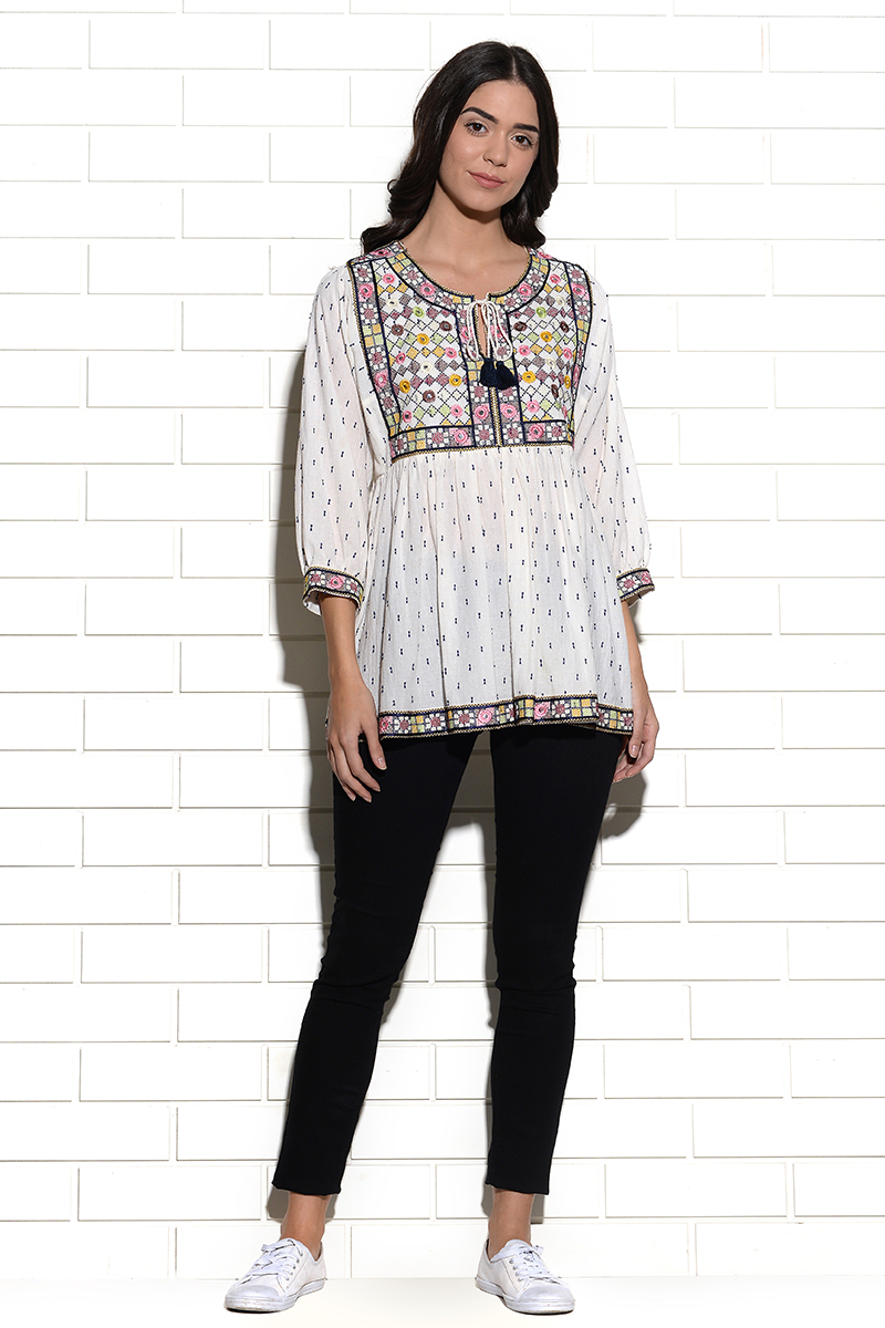 Hodaka mirrorwork embroidered peasant Top