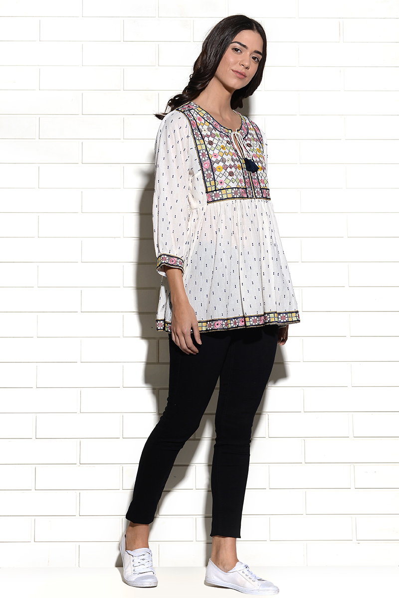 Hodaka mirrorwork embroidered peasant Top