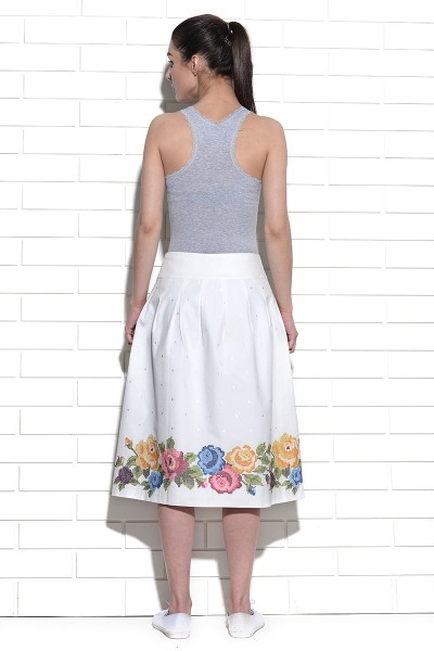 Coromell waisband skirt with pleats and rose cross stitch embroidery