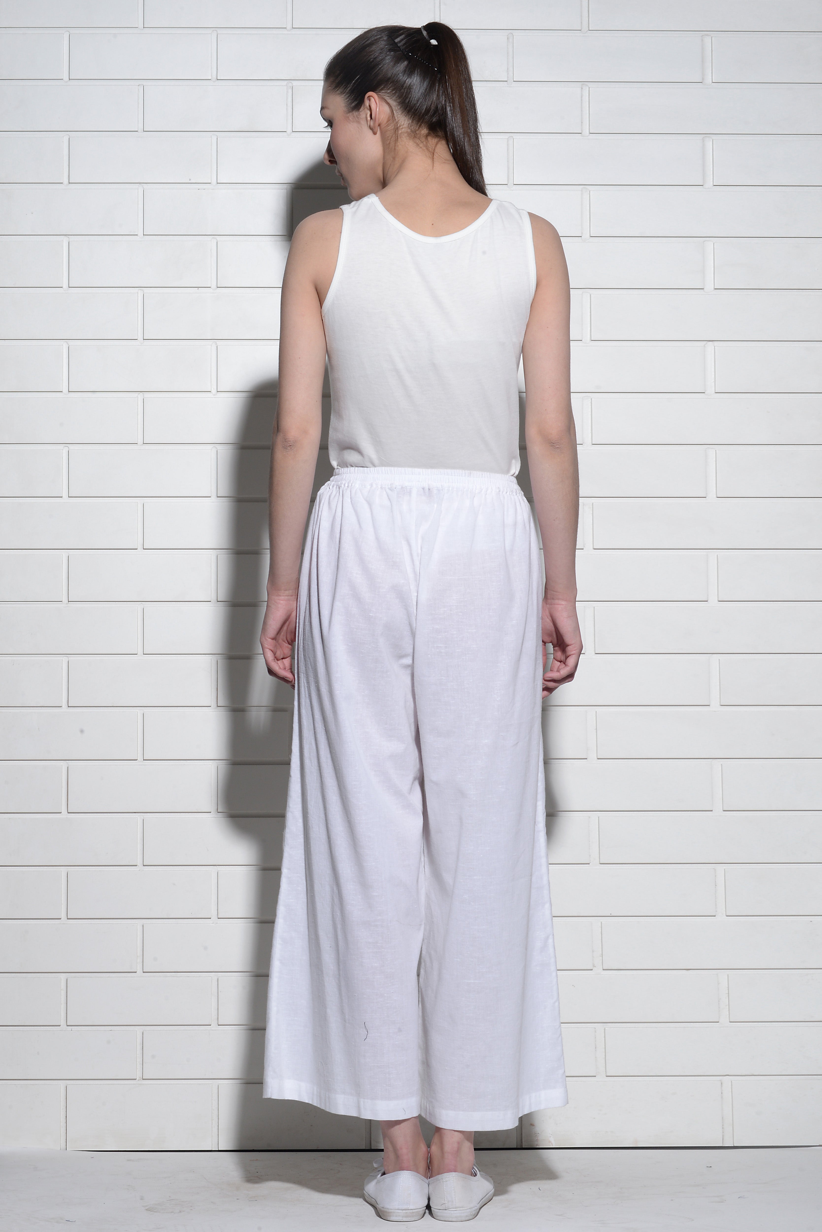 Nasrid wide leg pants