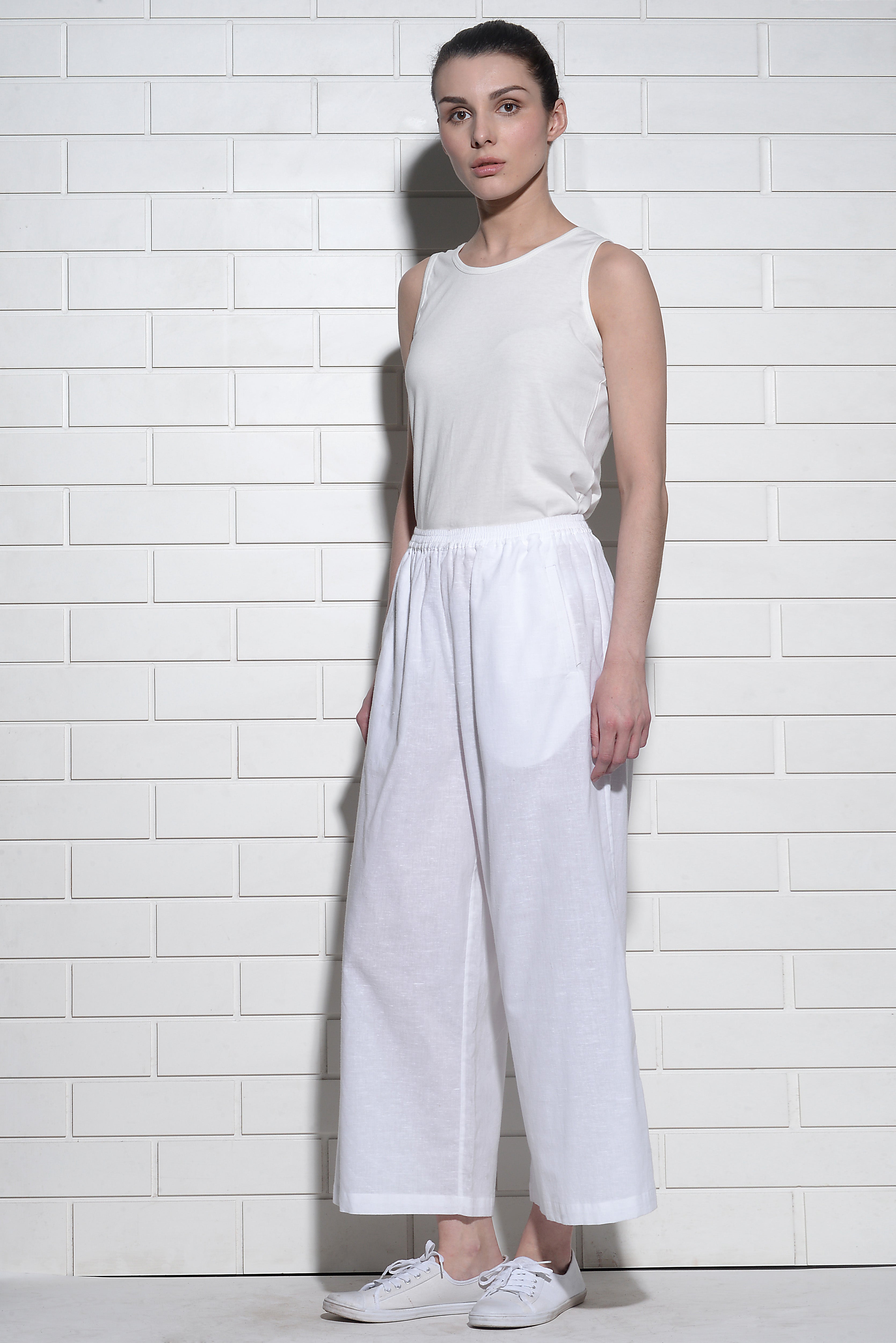 Nasrid wide leg pants