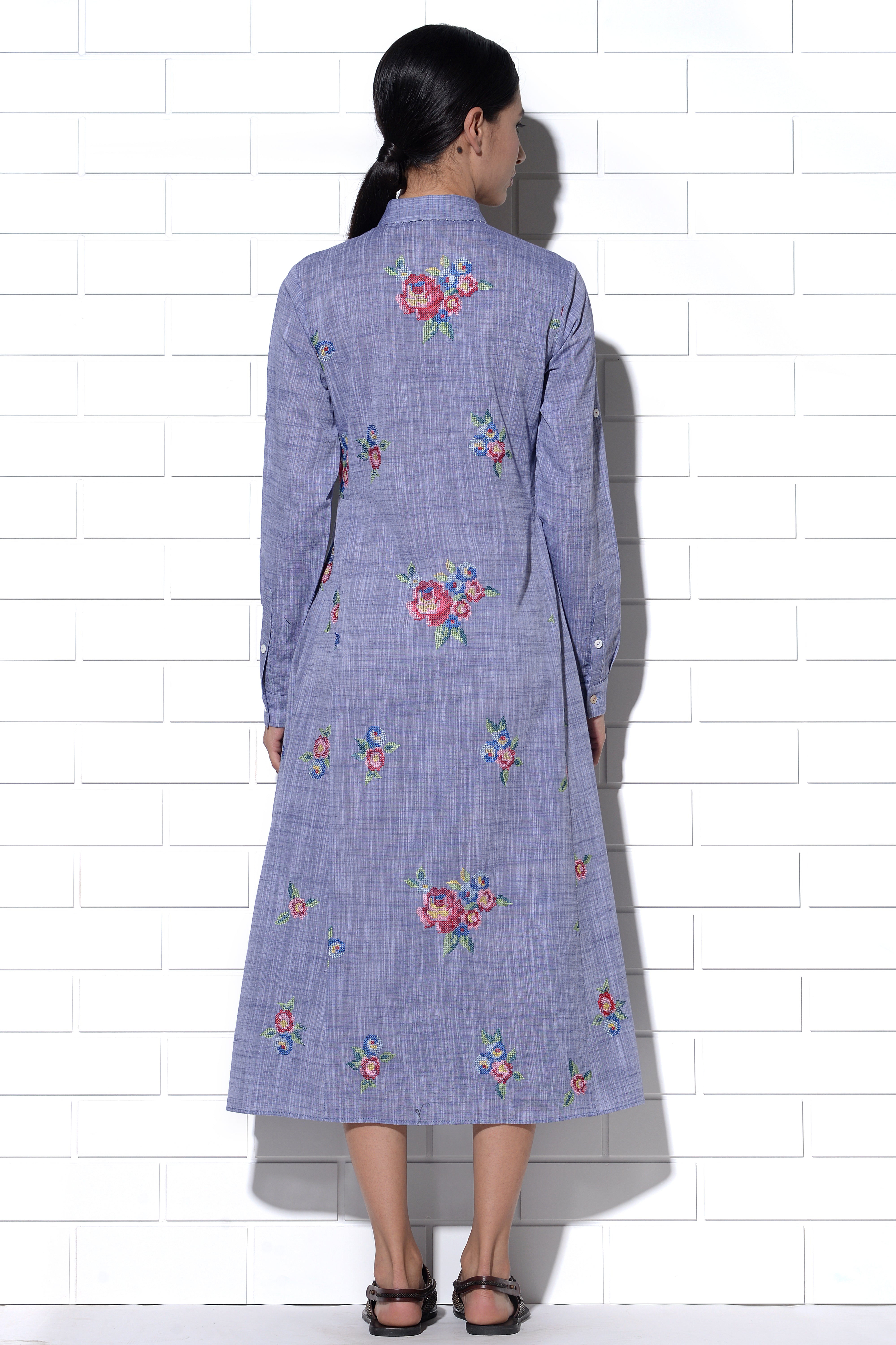 Imrali collared dress with multi-rose embroidery