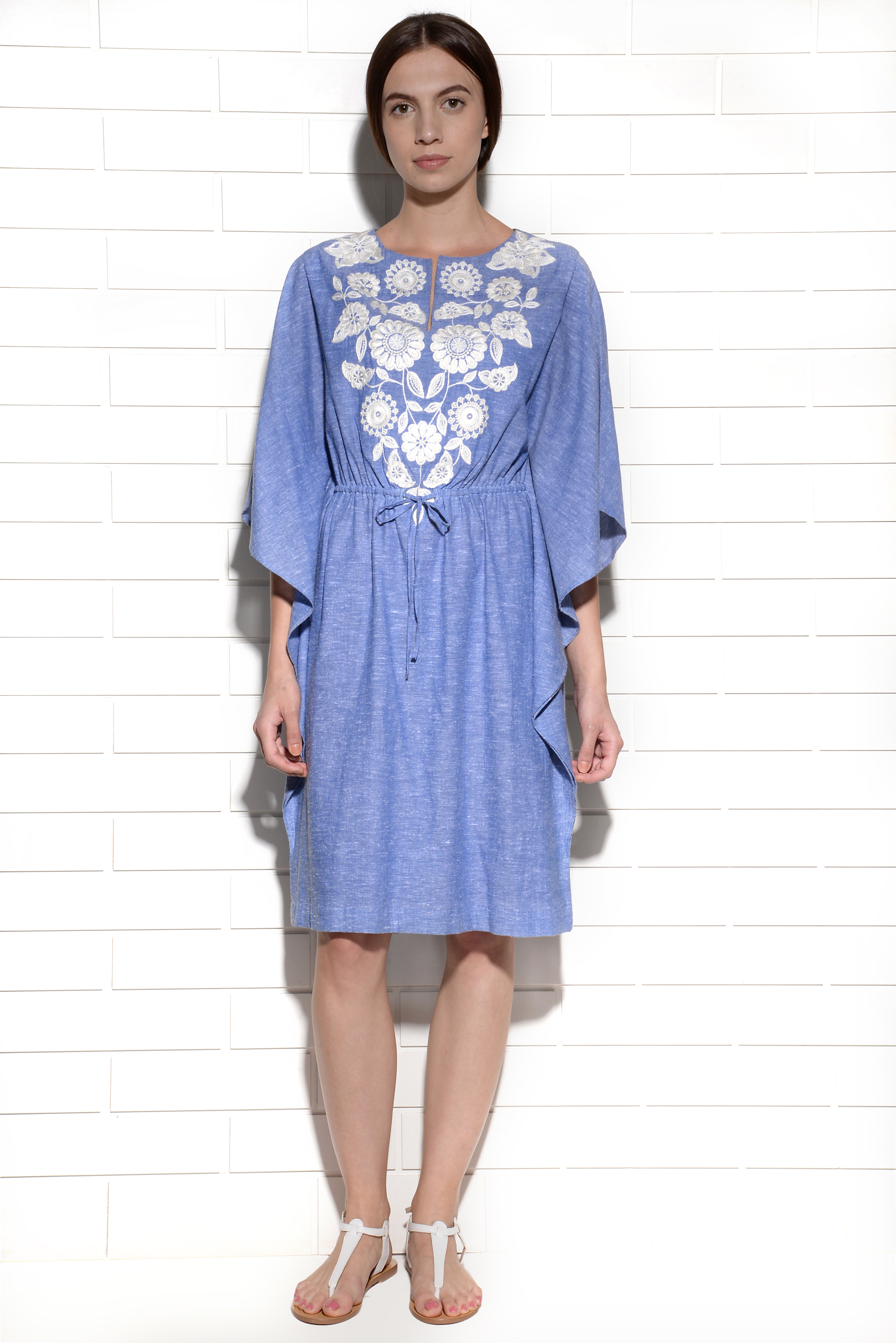 Papagayo embroidered and belted Kaftan Dress