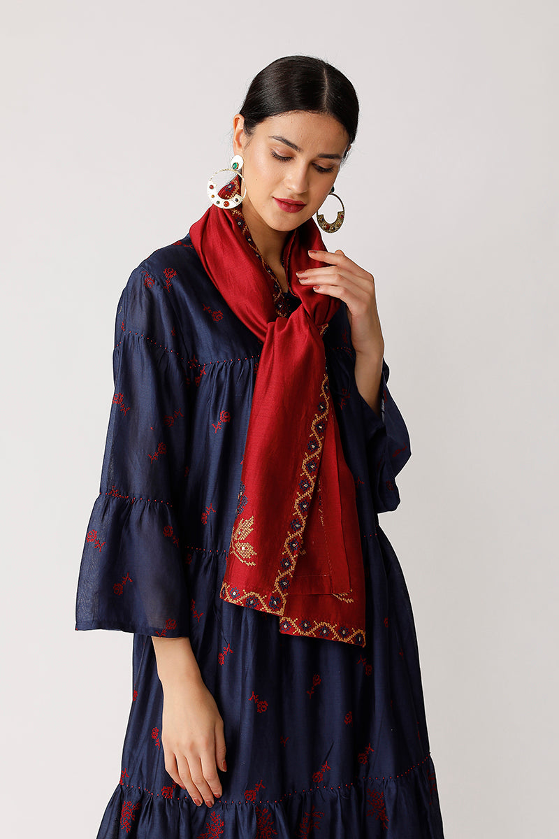 Tsukahara Embroidered Scarf