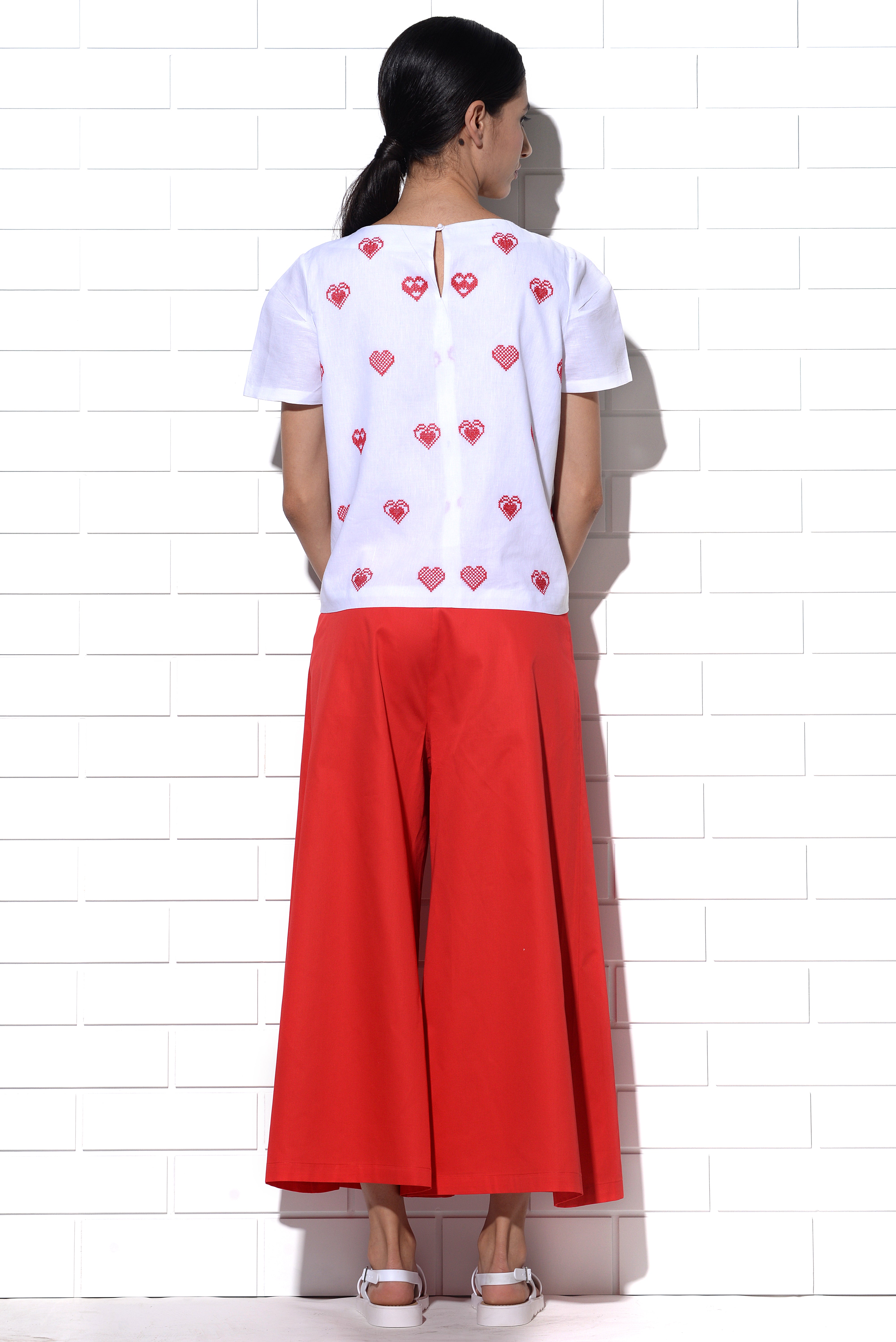 Mykonos Top in white with red hearts embroidery