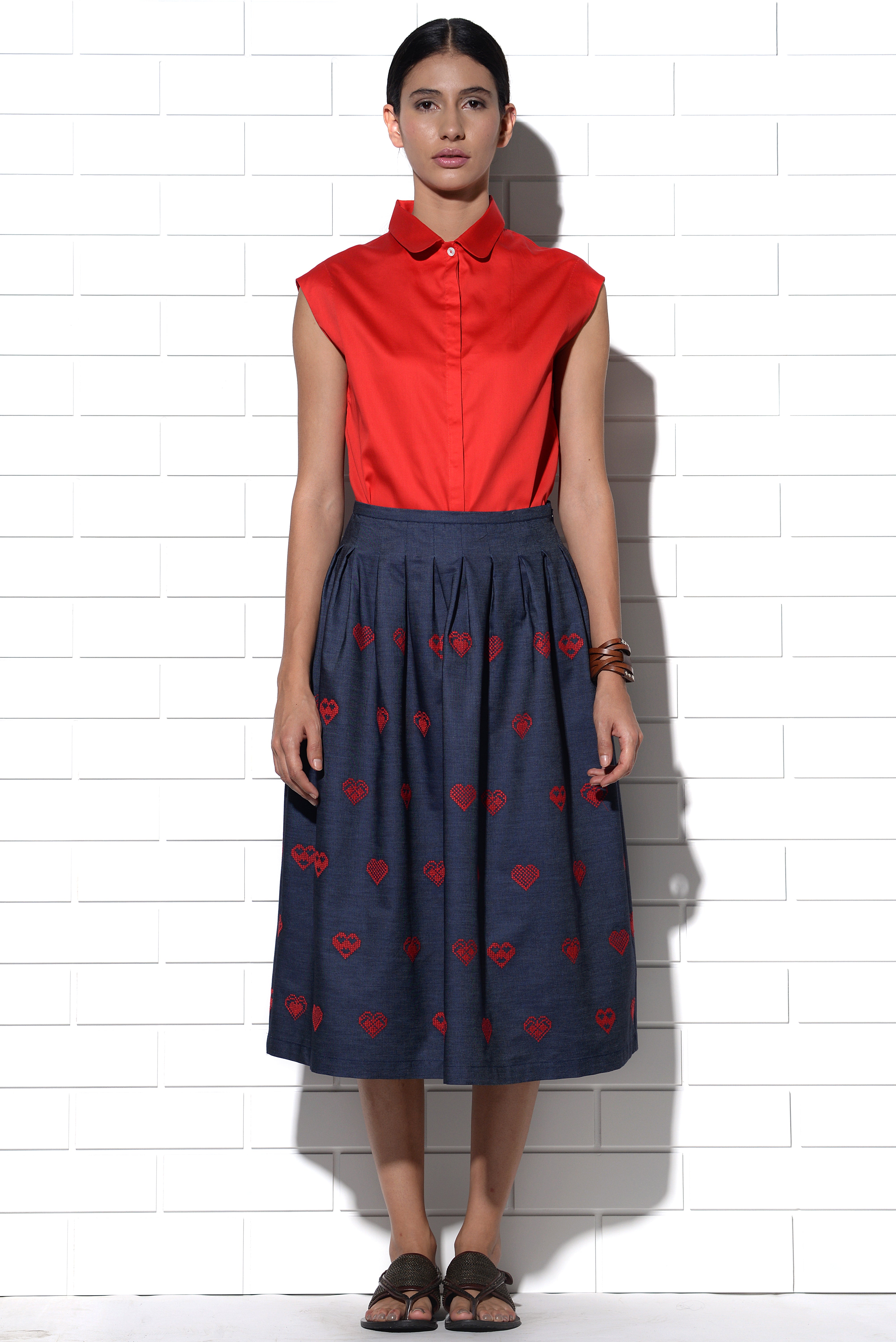 Meganisi collared top in red