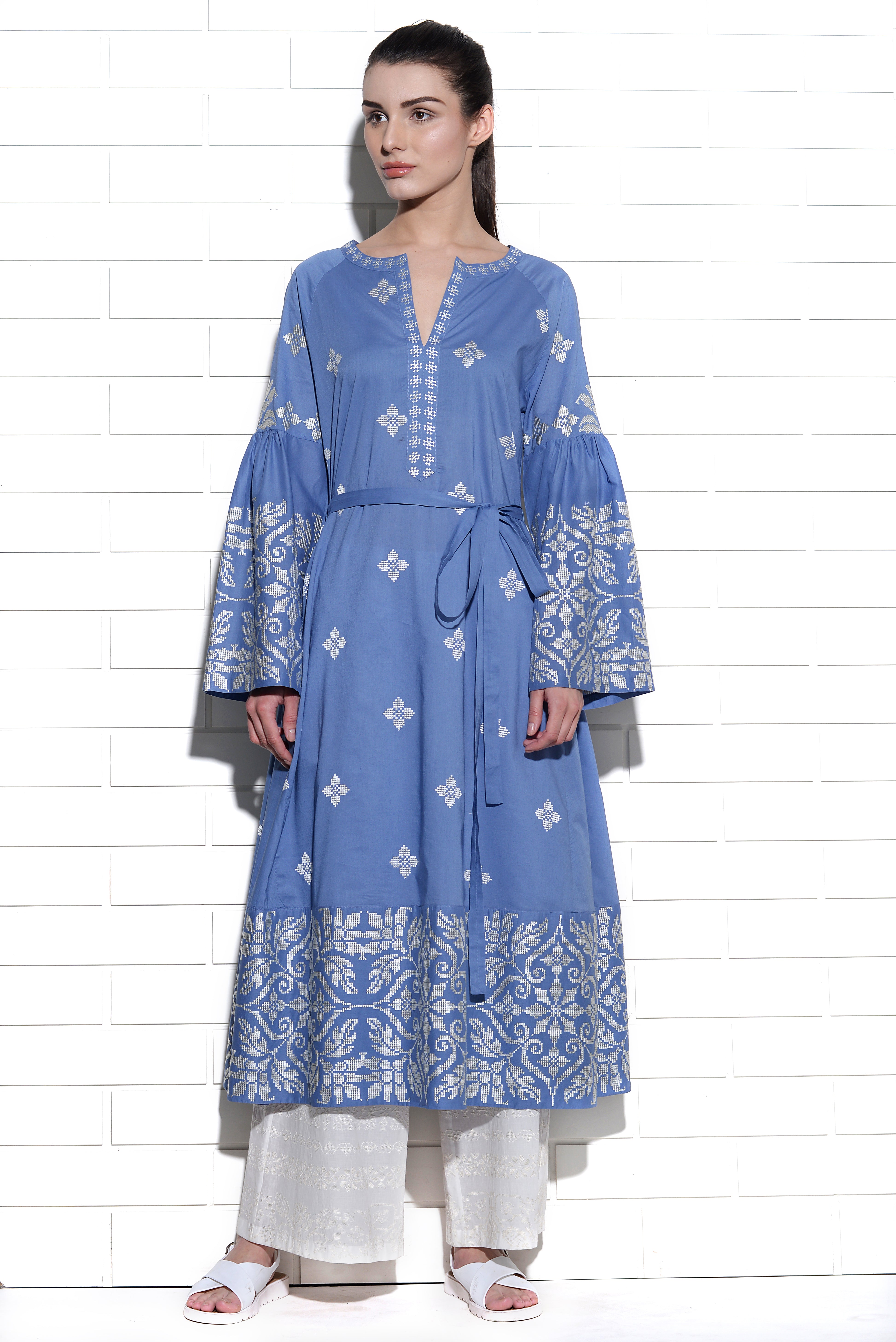 Sirocco belted kurta with geometric embroidery